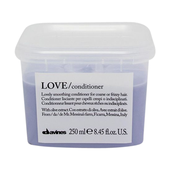 Davines Essential LOVE Smoothing Conditioner 250 ml.